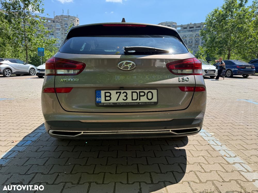 Hyundai i30 - 12