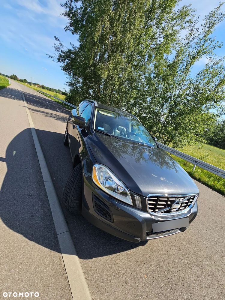 Volvo XC 60 T6 AWD Momentum - 22