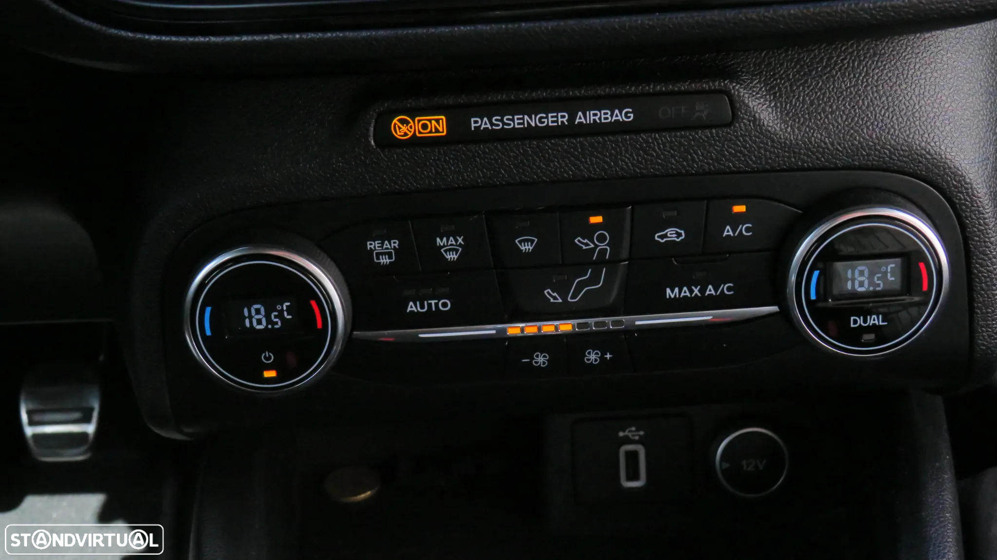 Ford Focus 1.0 EcoBoost ST-Line - 14