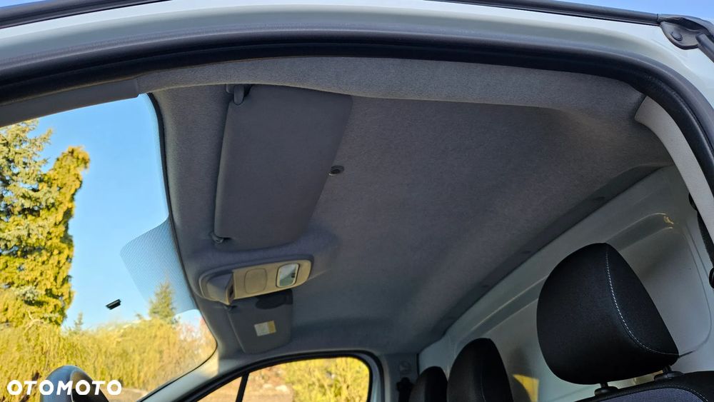 Opel Vivaro 1,6 CDTI 120KM L2 Długi 2018 Rok Klima Webasto Tempomat Hak Parktronik - 20