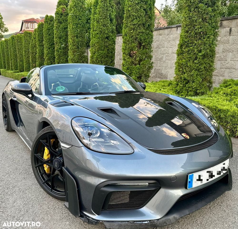 Porsche Boxster 718 Spyder RS - 7