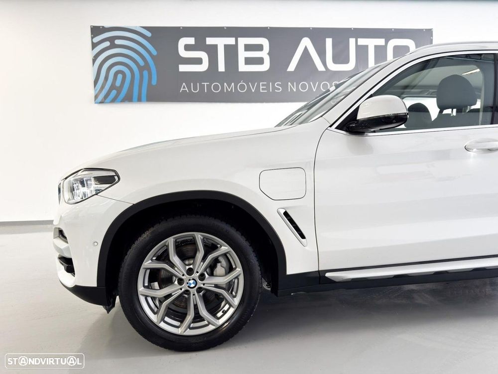 BMW X3 30 e xDrive xLine - 4