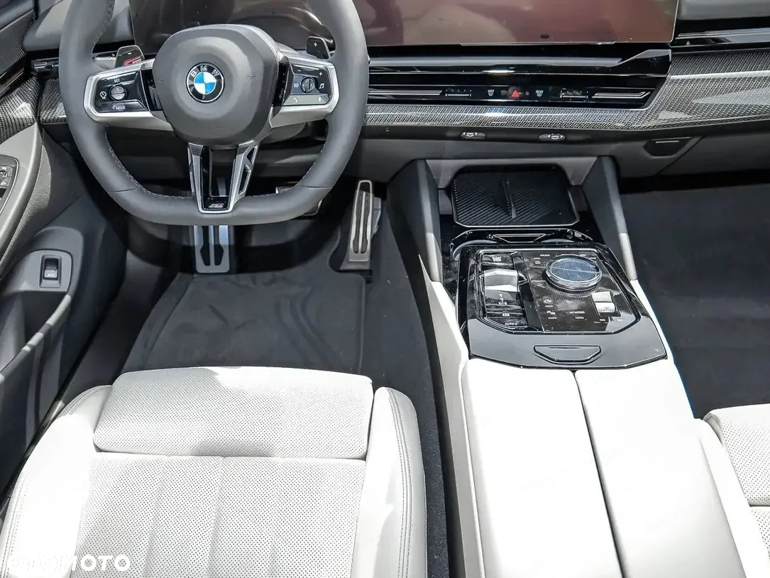 BMW Seria 5 - 11