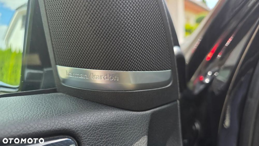 Mercedes-Benz ML - 15