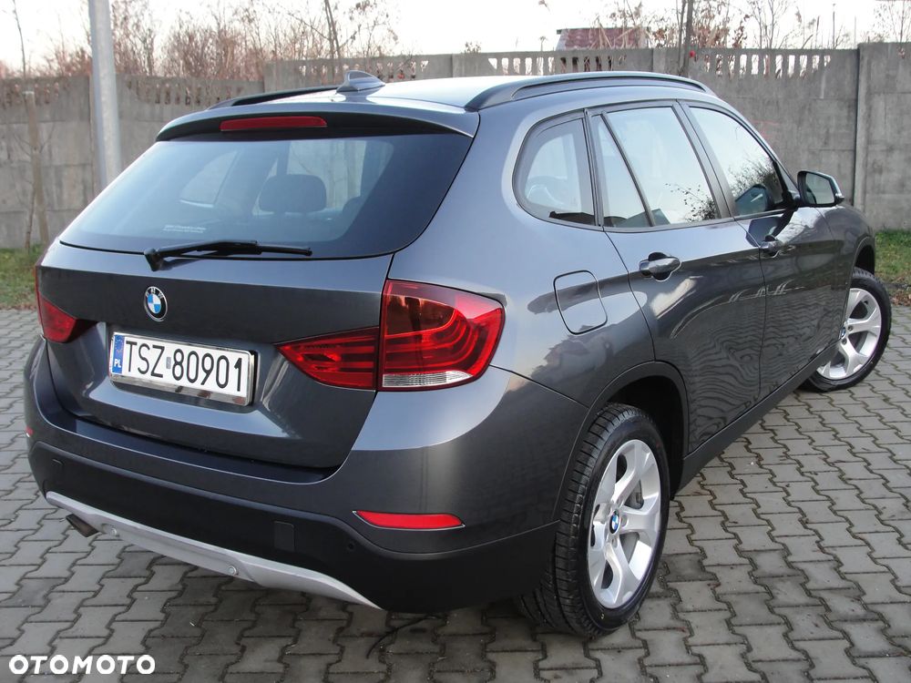 BMW X1 xDrive20d xLine - 11