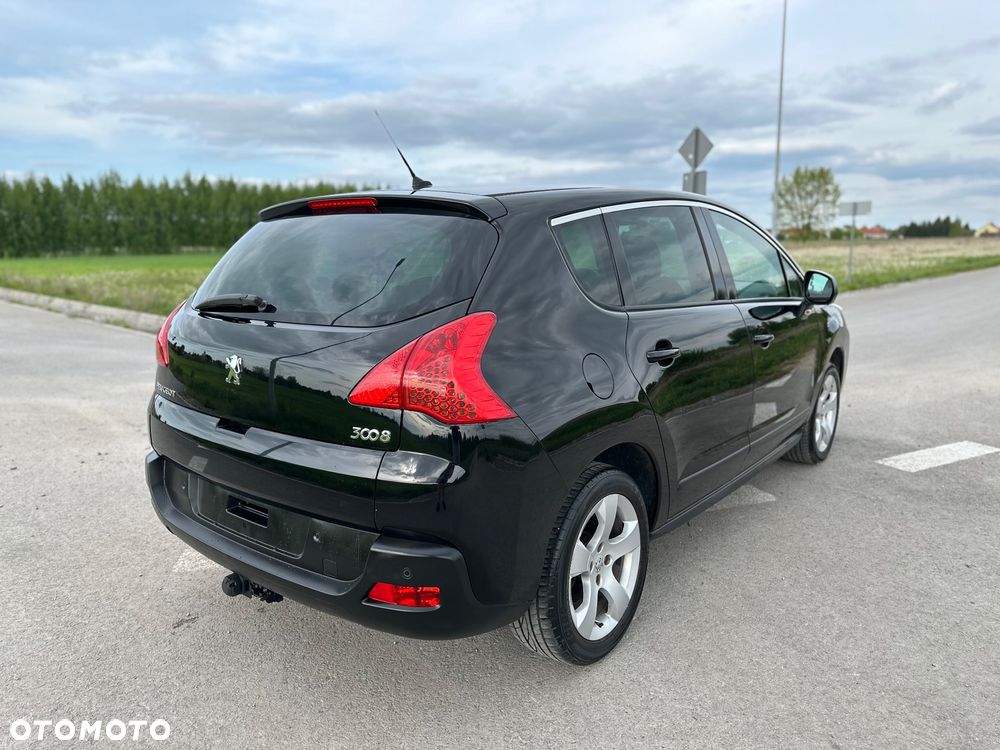 Peugeot 3008 1.6 HDi Premium - 6