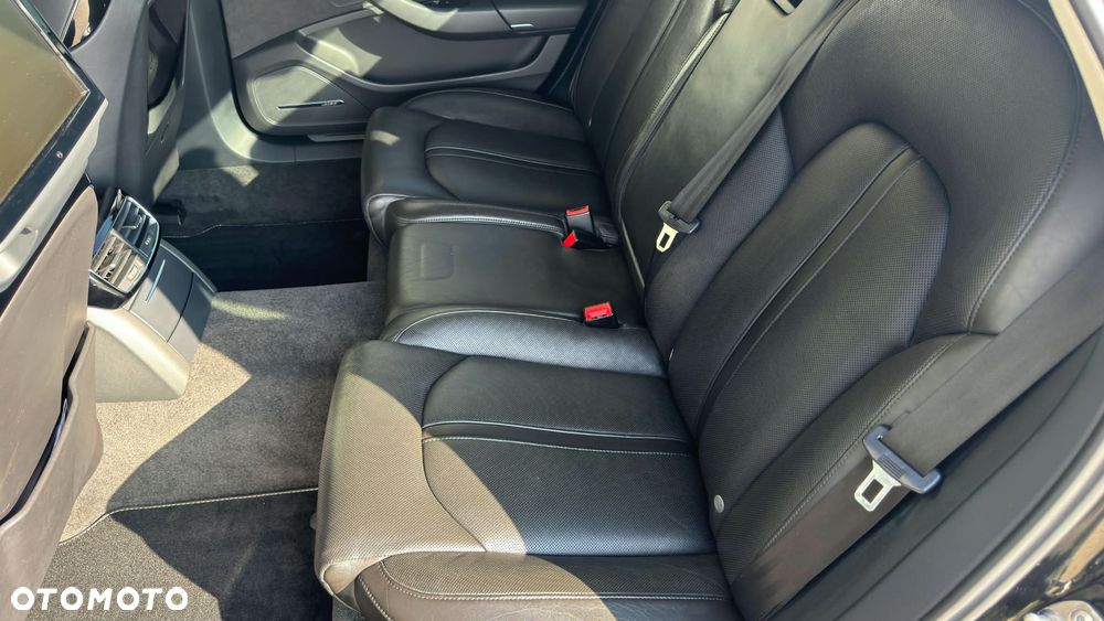 Audi A8 3.0 TDI L Quattro - 25