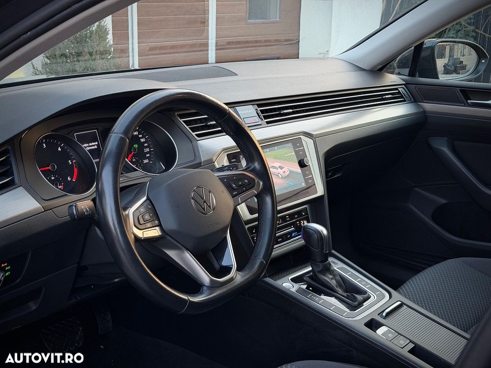 Volkswagen Passat 2.0 TDI SCR DSG Elegance - 14