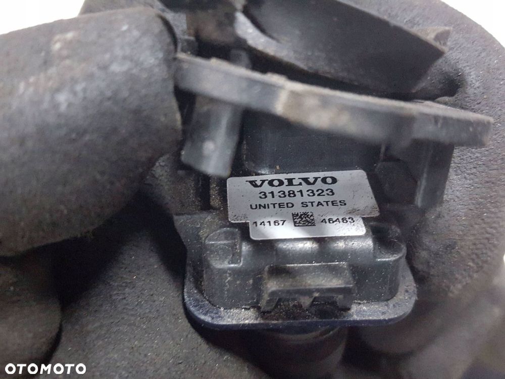 VOLVO V40 II 2 12-16r KAMERA COFANIA 31381323 - 4