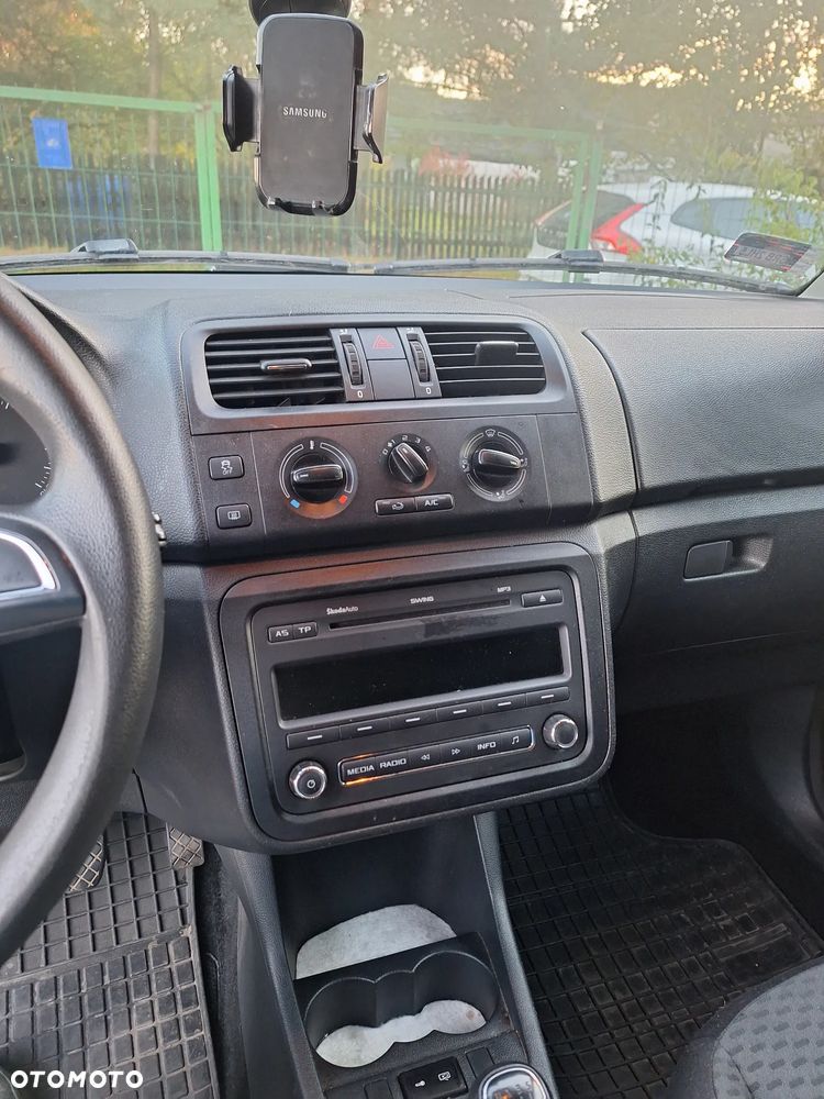 Skoda Fabia - 12