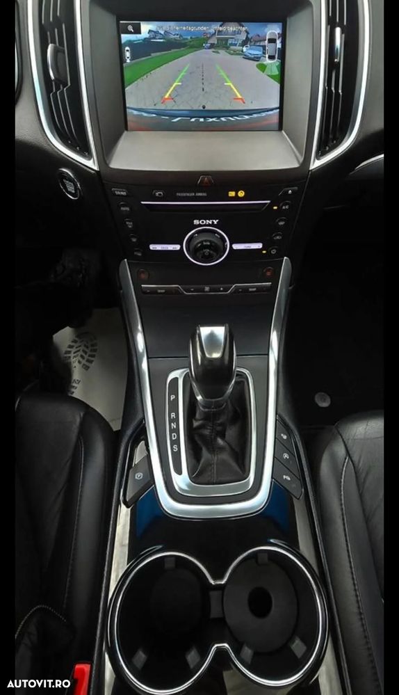 Ford Edge 2.0 TDCi Bi-Turbo 4x4 Titanium - 28