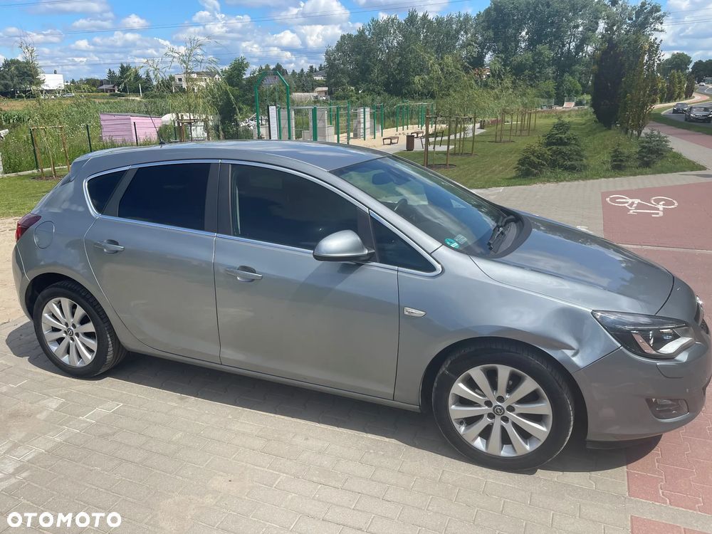 Opel Astra - 4