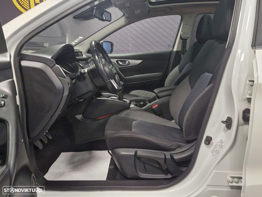 Nissan Qashqai 1.3 DIG-T N-Connecta J18 - 8
