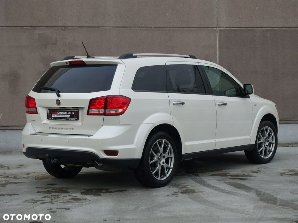Fiat Freemont 2.0 Multijet Lounge AWD - 10