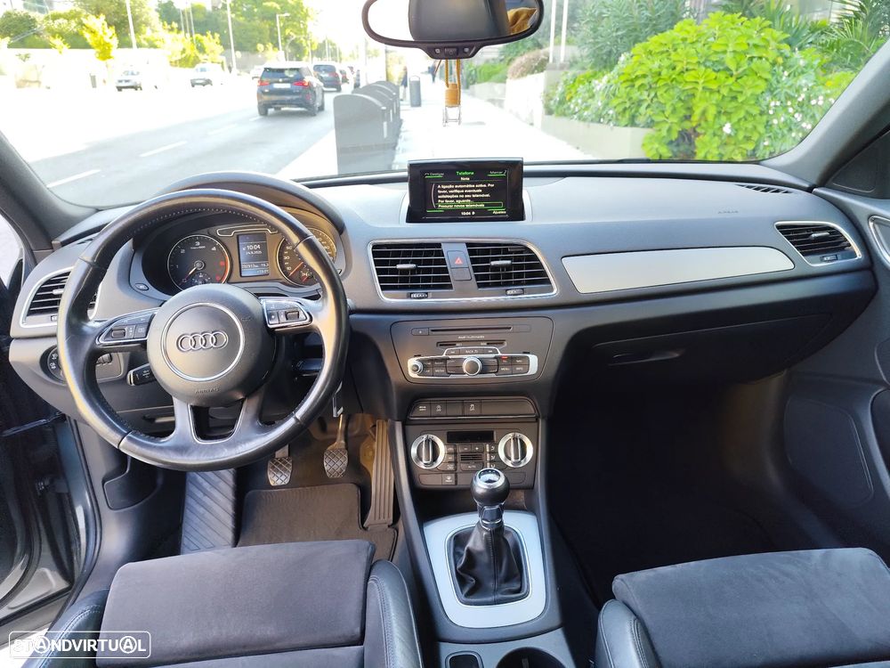 Audi Q3 2.0 TDI Business Line S-line - 16