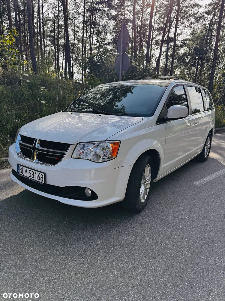 Dodge Grand Caravan - 1