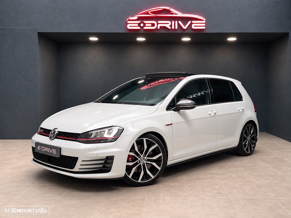 VW Golf 2.0 TSi GTi DSG Performance - 2