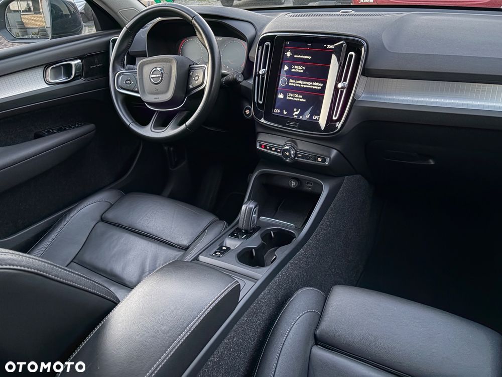 Volvo XC 40 D3 Momentum Pro - 10