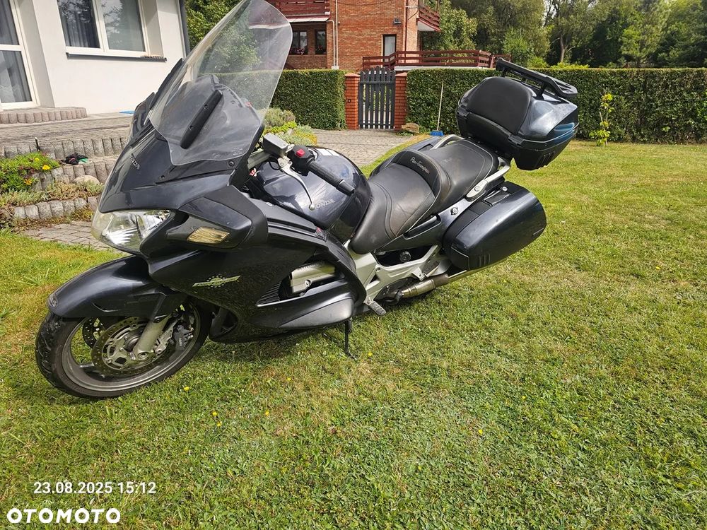 Honda ST - 7