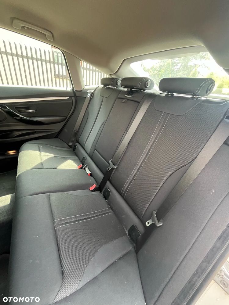BMW Seria 3 320d - 16