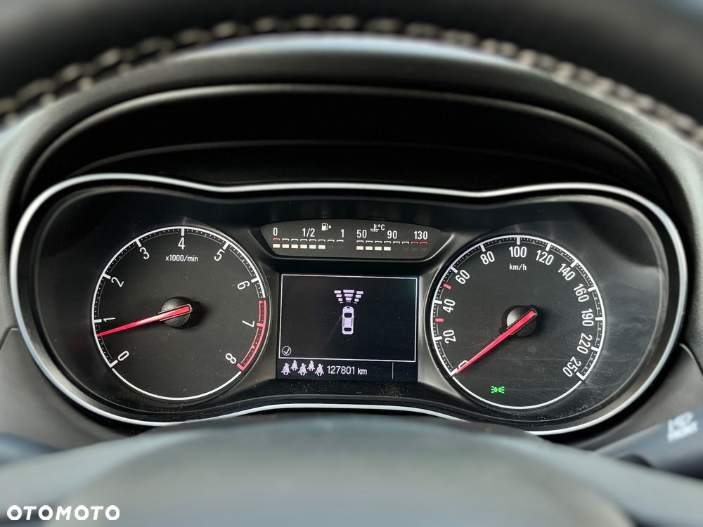 Opel Zafira 1.6 T SIDI Cosmo S&S - 27