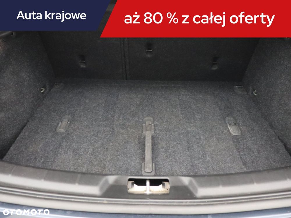 Volvo V40 - 16