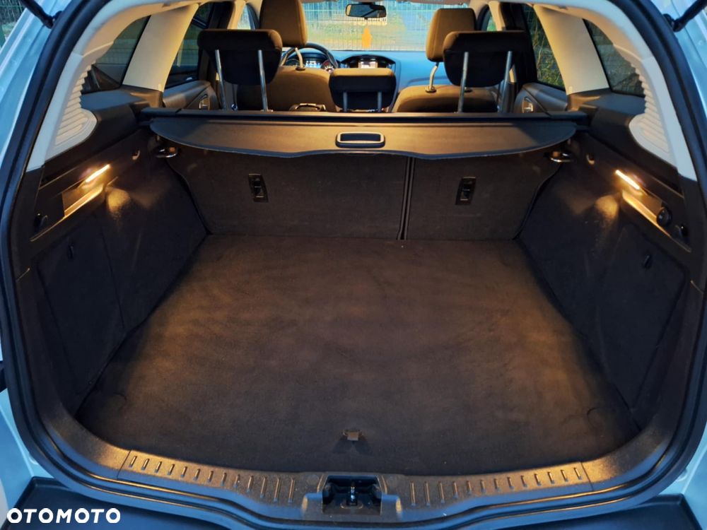 Ford Focus 1.5 TDCi Gold X ASS - 2