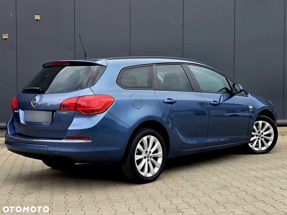 Opel Astra 1.4 Turbo - 9