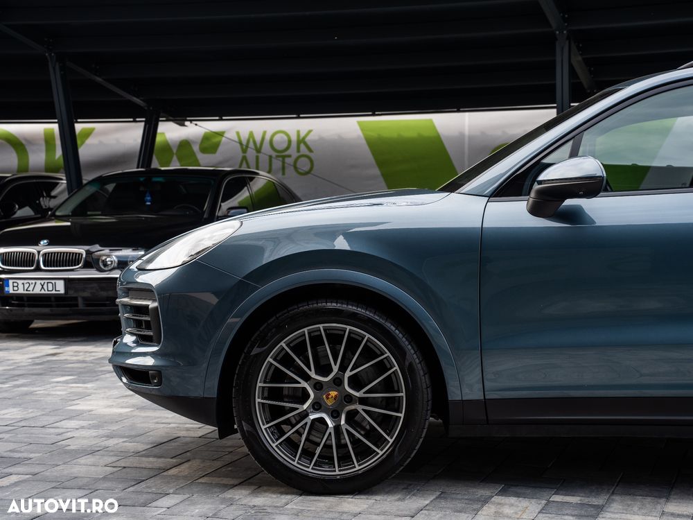 Porsche Cayenne - 6