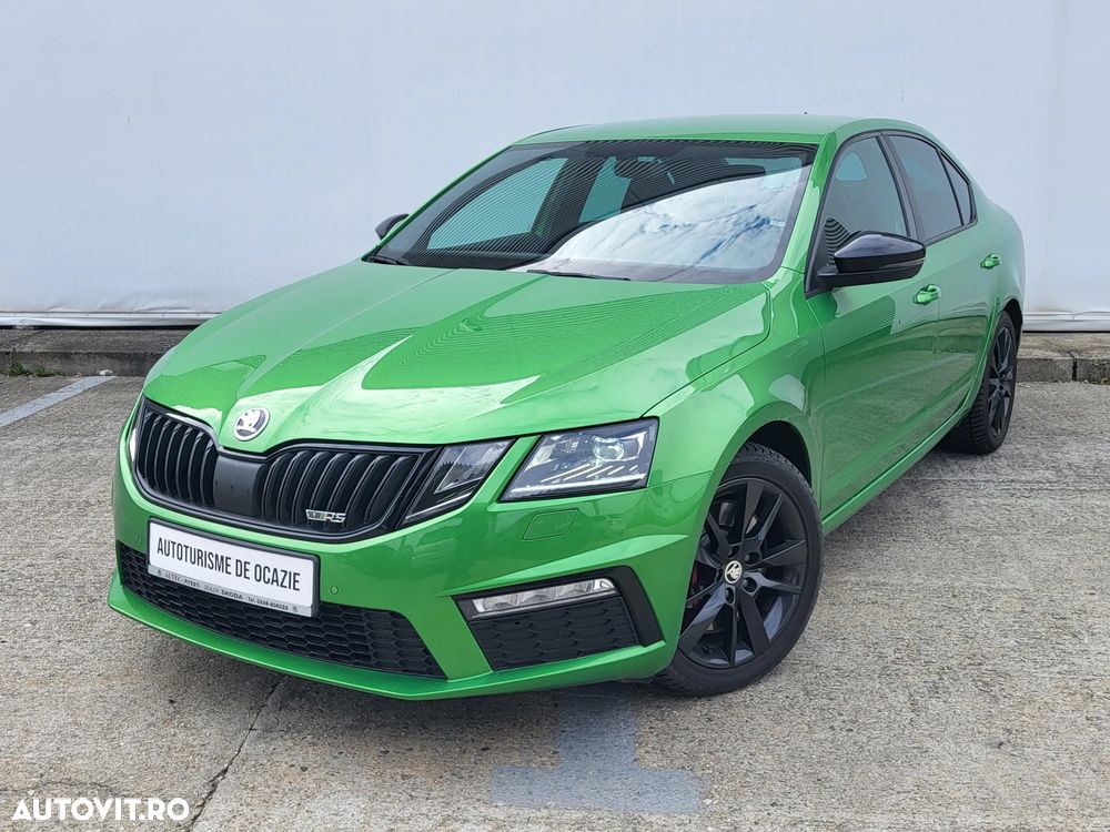 Skoda Octavia 2.0 TSI DSG RS - 2