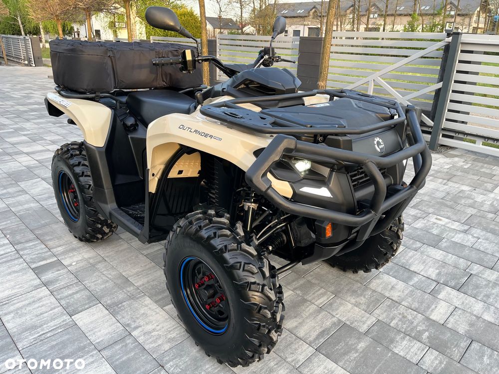 Can-Am Outlander - 4