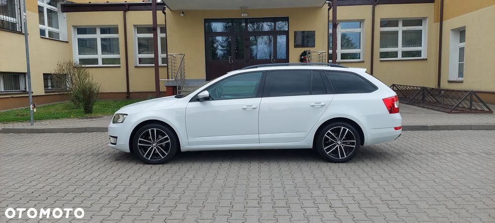 Skoda Octavia 1.6 TDI Active DSG - 9
