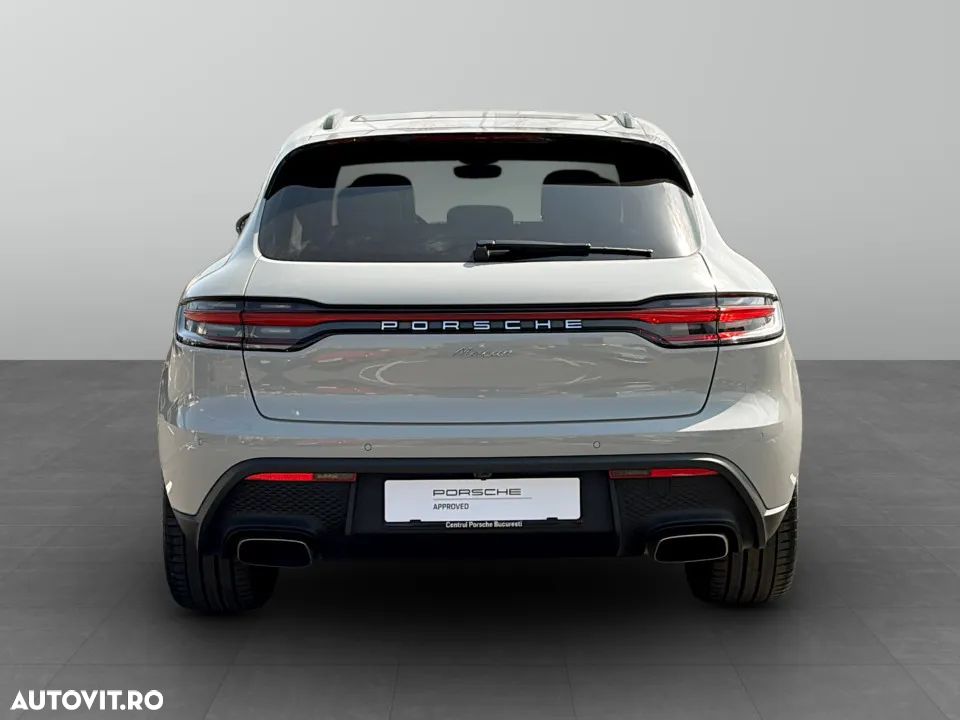 Porsche Macan Standard - 4
