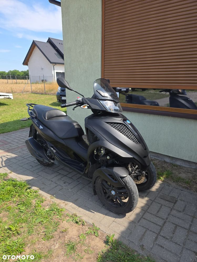 Piaggio MP-3 - 2