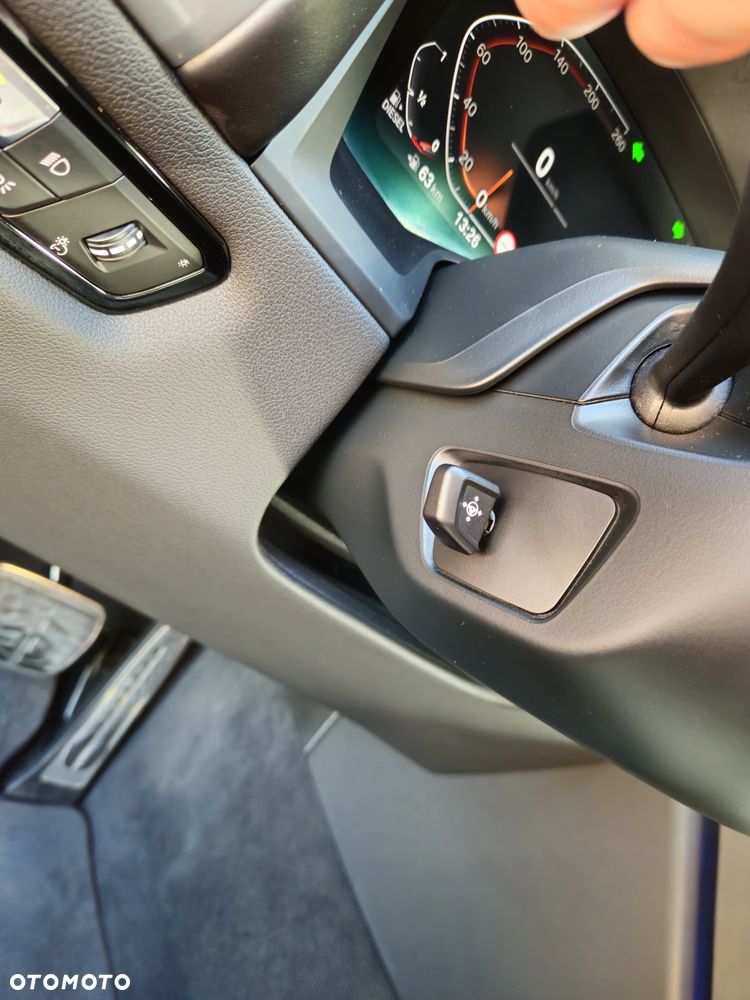 BMW Seria 8 840d xDrive - 31