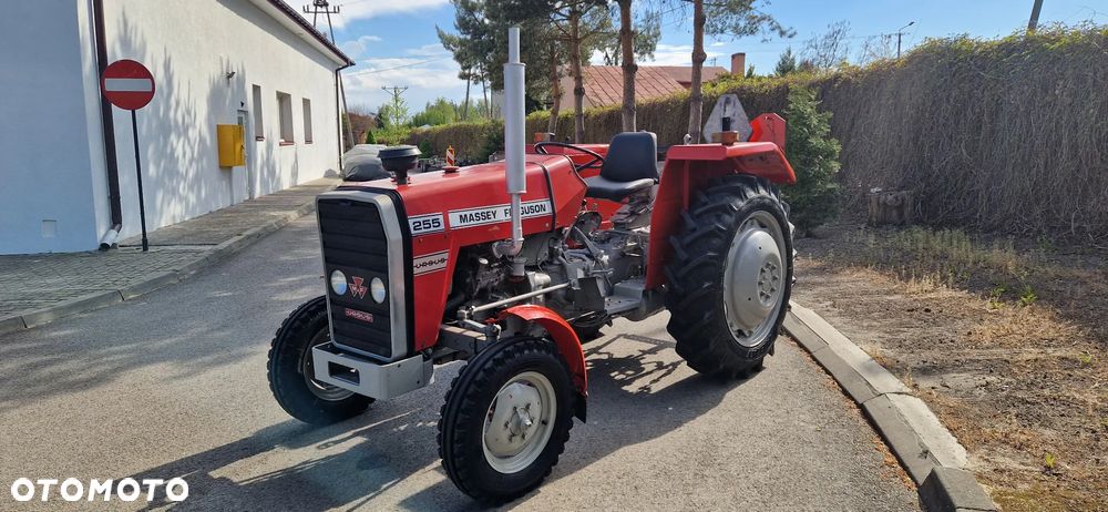 Massey Ferguson 255 - 3