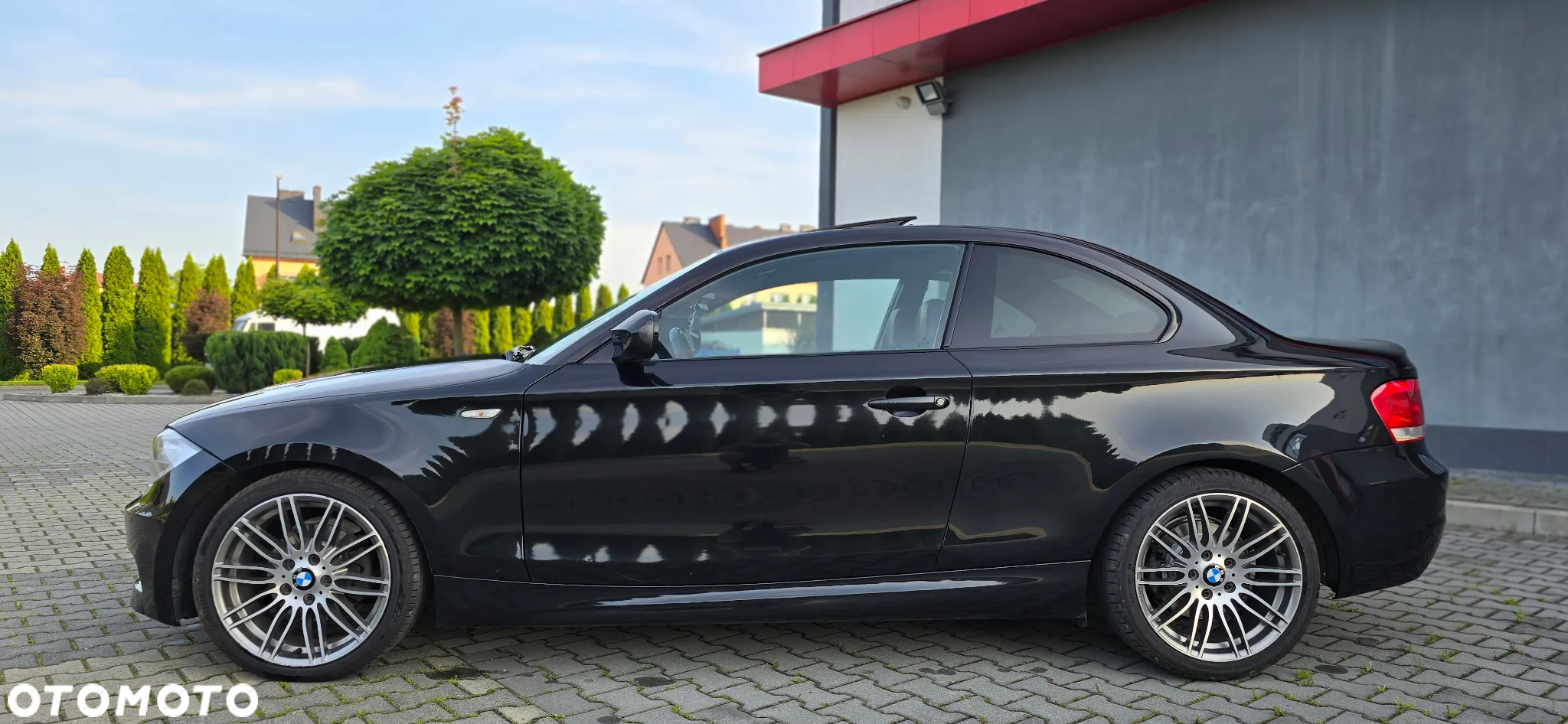 BMW Seria 1 118d Coupe Limited Edition Lifestyle mit M Sportpaket - 15