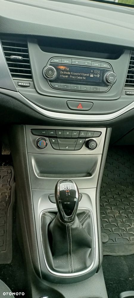 Opel Astra 1.0 T Enjoy S&S - 8