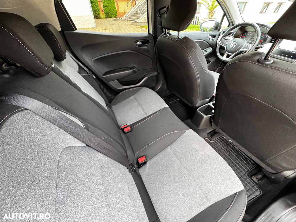 Renault Clio - 18