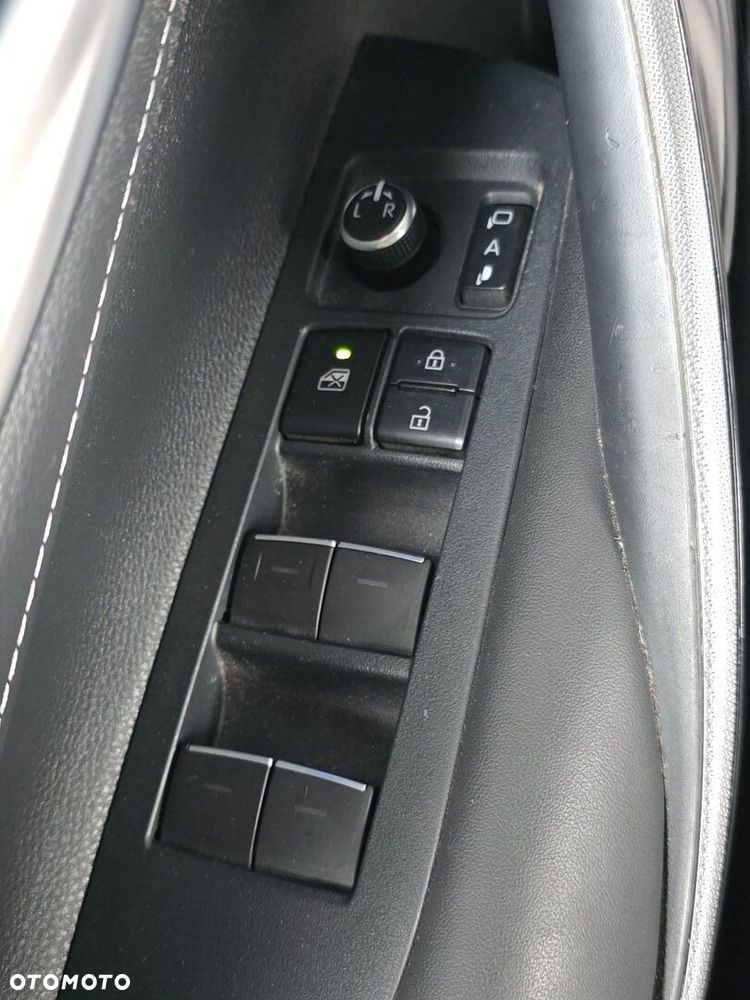 Toyota Corolla 2.0 Hybrid Comfort - 19