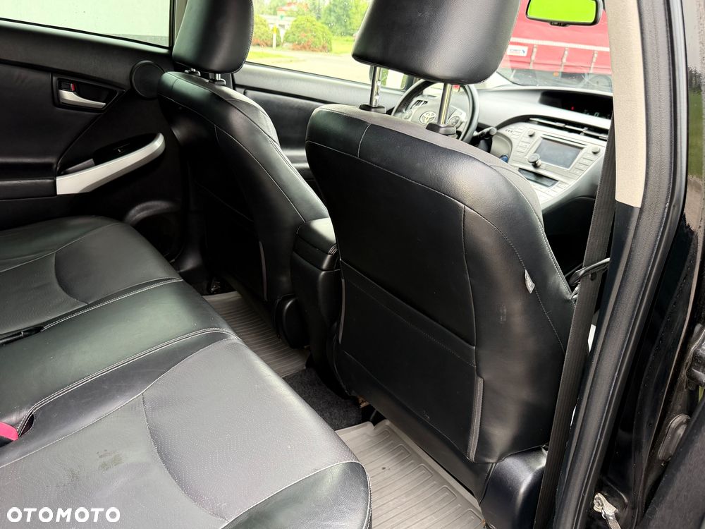 Toyota Prius 1.8 HSD Prestige - 21