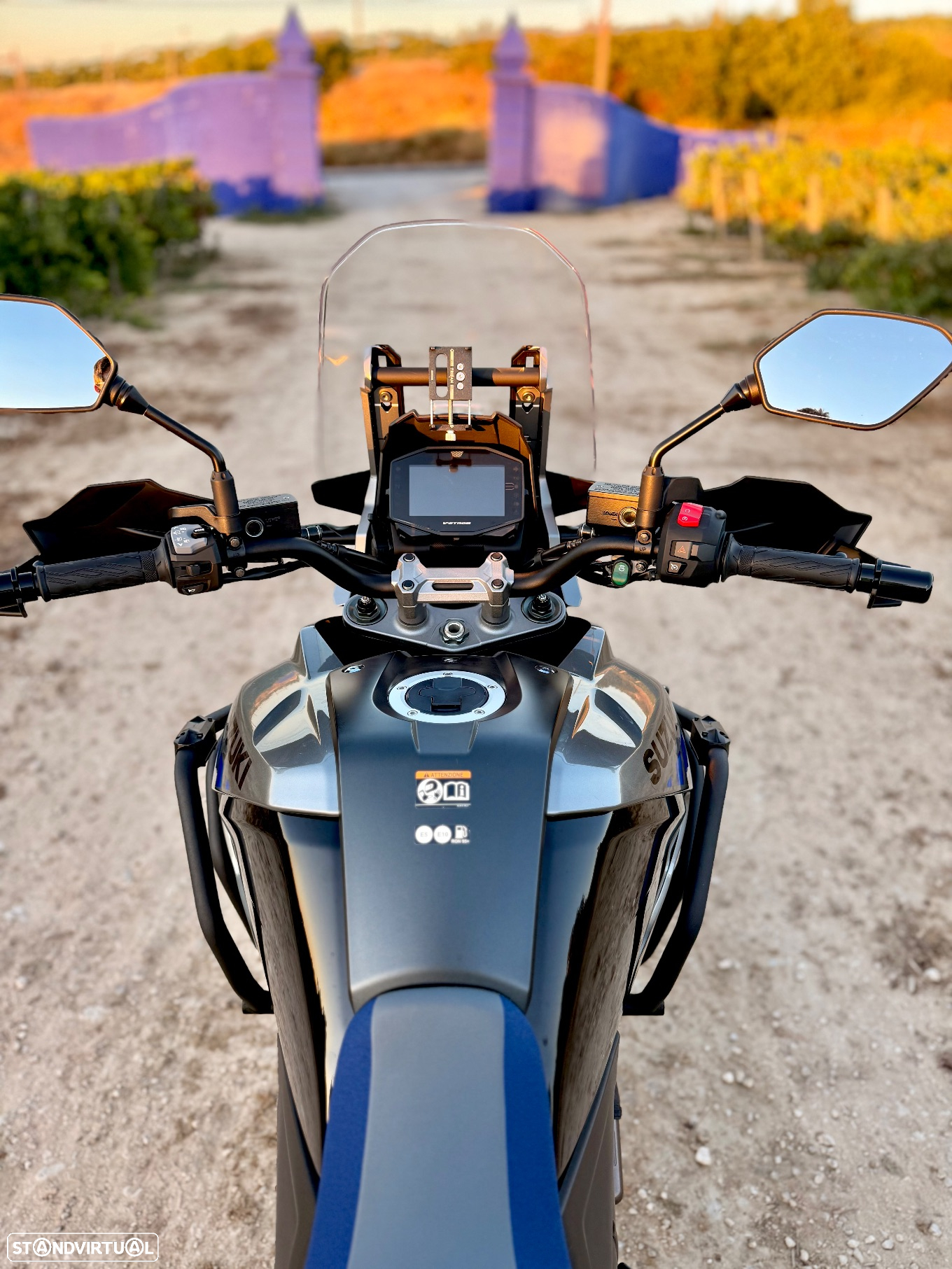 Suzuki DL V-STROM 1050 - 18