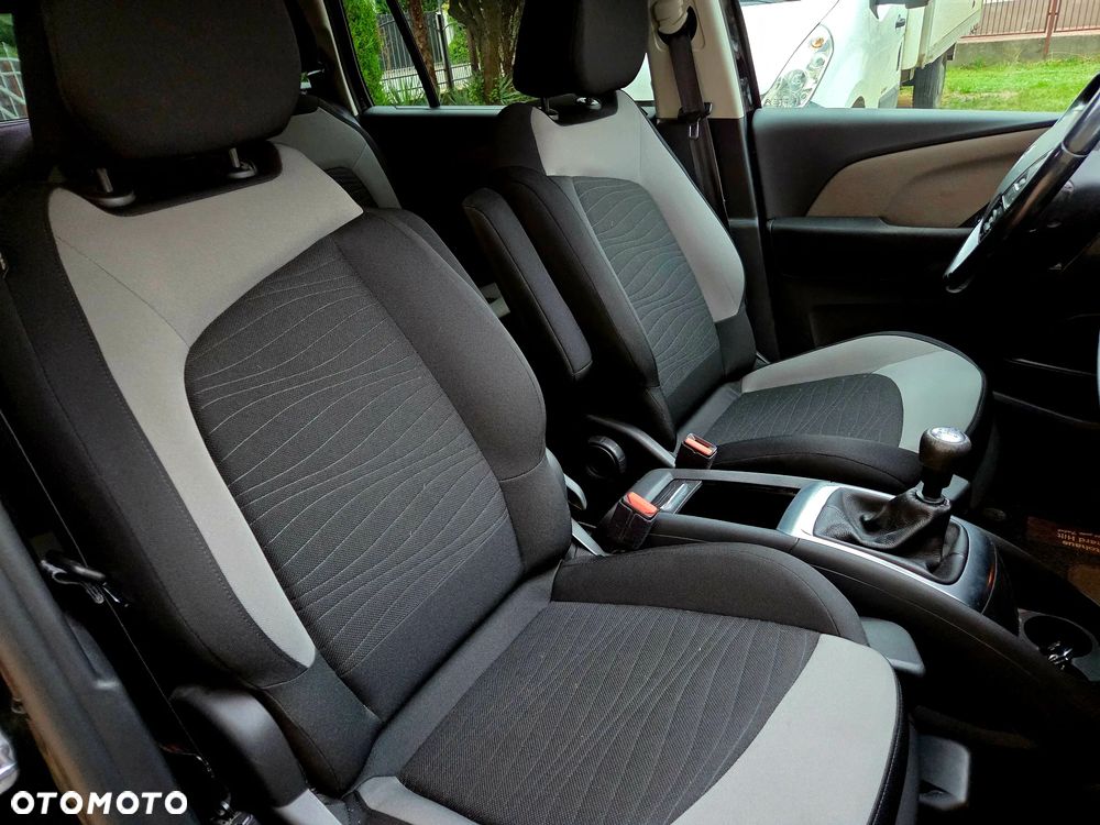 Citroën C4 Grand Picasso BlueHDi 150 Exclusive - 19