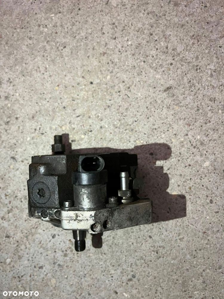 BMW E90 330D E60 330D X3 3.0D POMPA WTRYSKOWA - 5