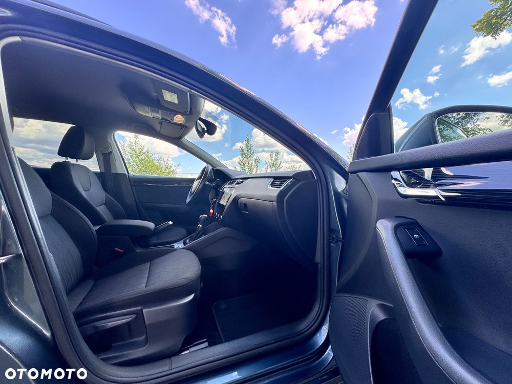 Skoda Octavia 1.5 TSI ACT Style DSG - 20