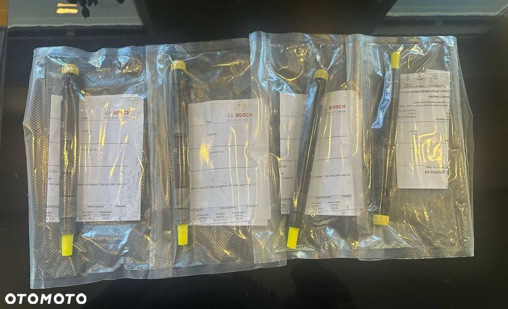 Wtryskiwacze Wtryskiwacz DELPHI 867 EMBR00101D JCB 4CX 3cx 4 szt.