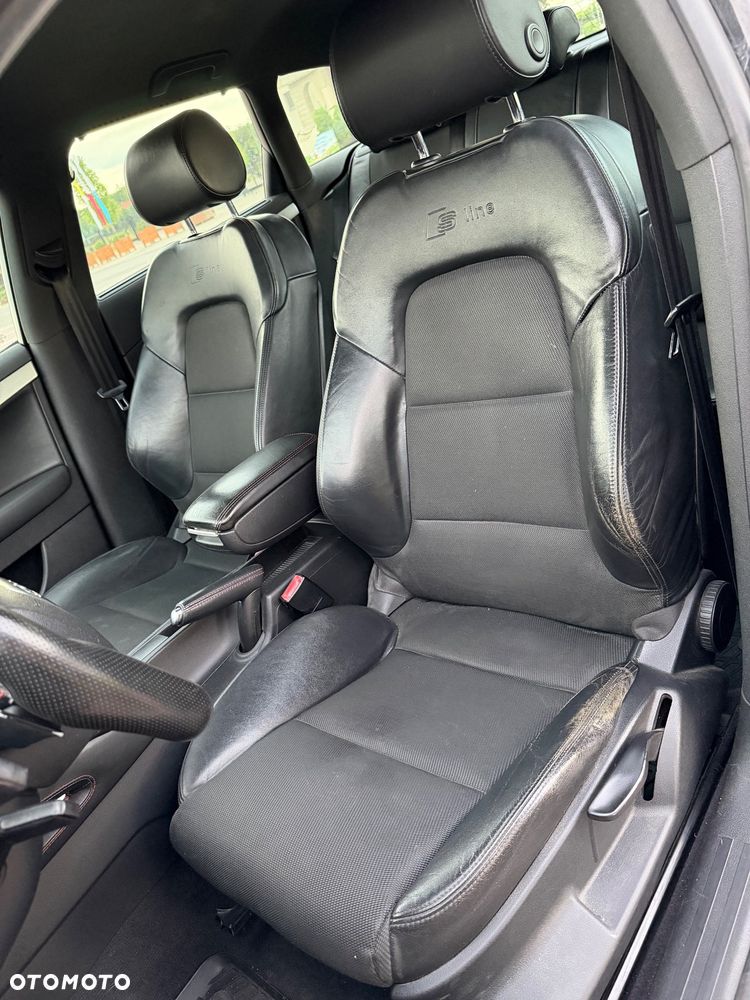 Audi A3 Sportback 2.0 TDI DPF Quattro Ambiente - 35