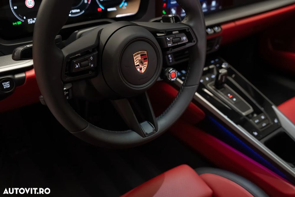 Porsche 992 - 16