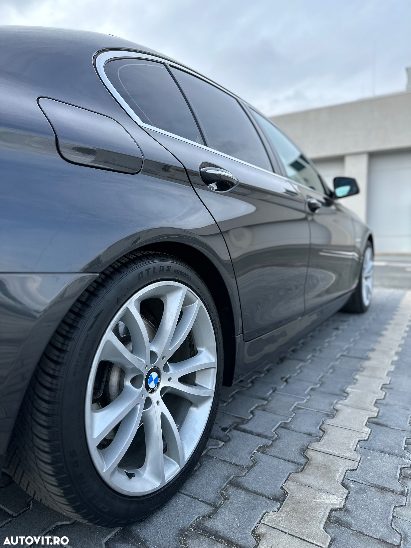 BMW Seria 5 520d - 6