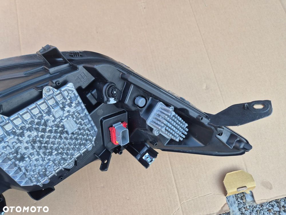 Iveco Daily lampa lewa.2018-2025.FULL LED.OE. - 15